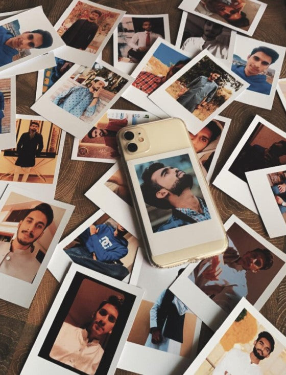 PLAIN POLAROIDS (CUSTOMIZABLE)