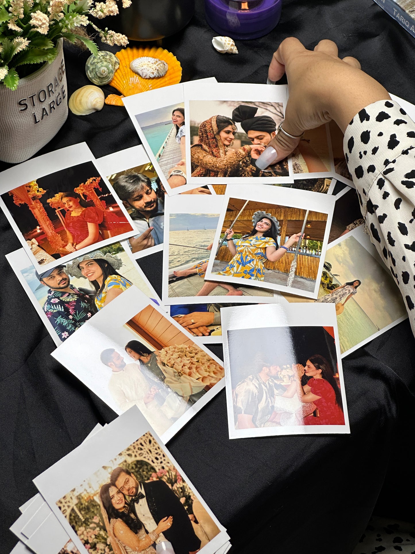 Polaroids Pictures High Quality 10 Polaroids Just in 799/-Rs