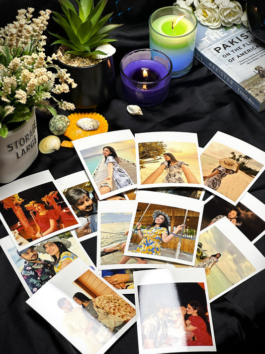 Set of 10 Polaroids Pictures With Fairy lights Just in 699/-Rs