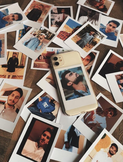 PLAIN POLAROIDS (CUSTOMIZABLE)