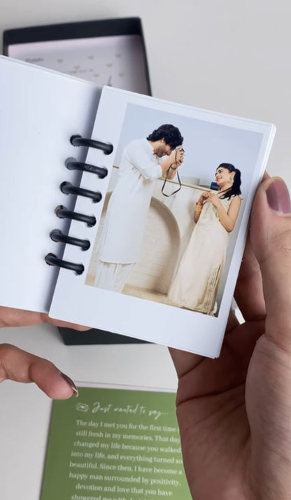 POLAROID MEMORY BOOK