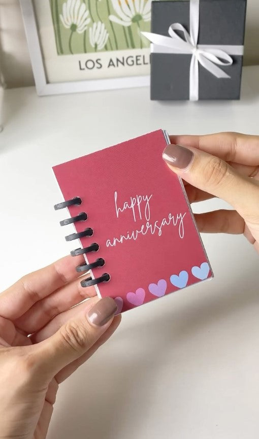 POLAROID MEMORY BOOK